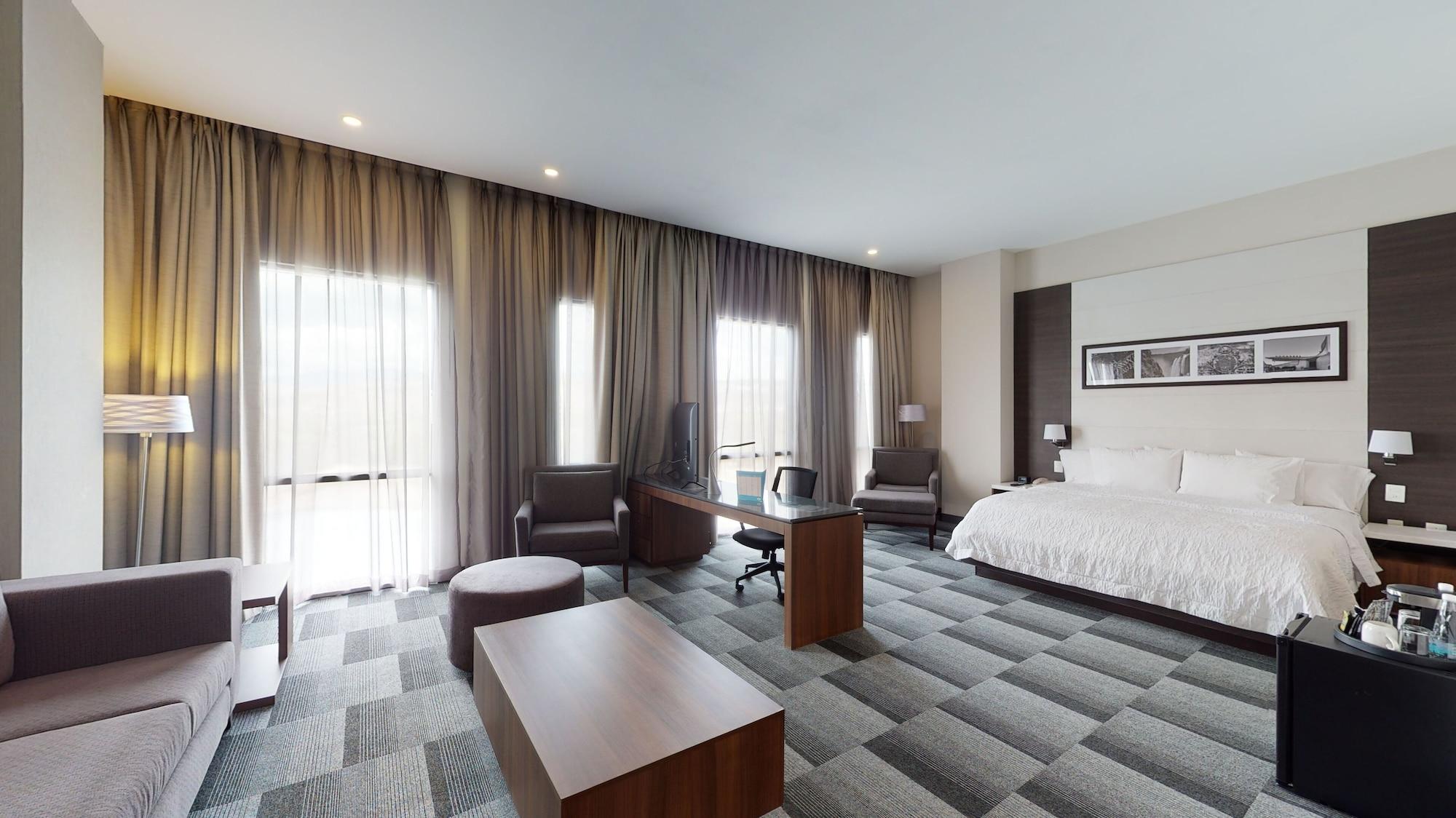 Hampton Inn And Suites San Luis Potosi Slp Zewnętrze zdjęcie