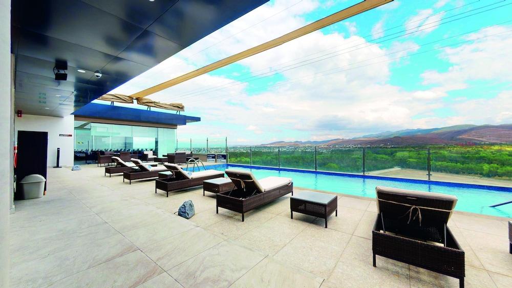Hampton Inn And Suites San Luis Potosi Slp Zewnętrze zdjęcie