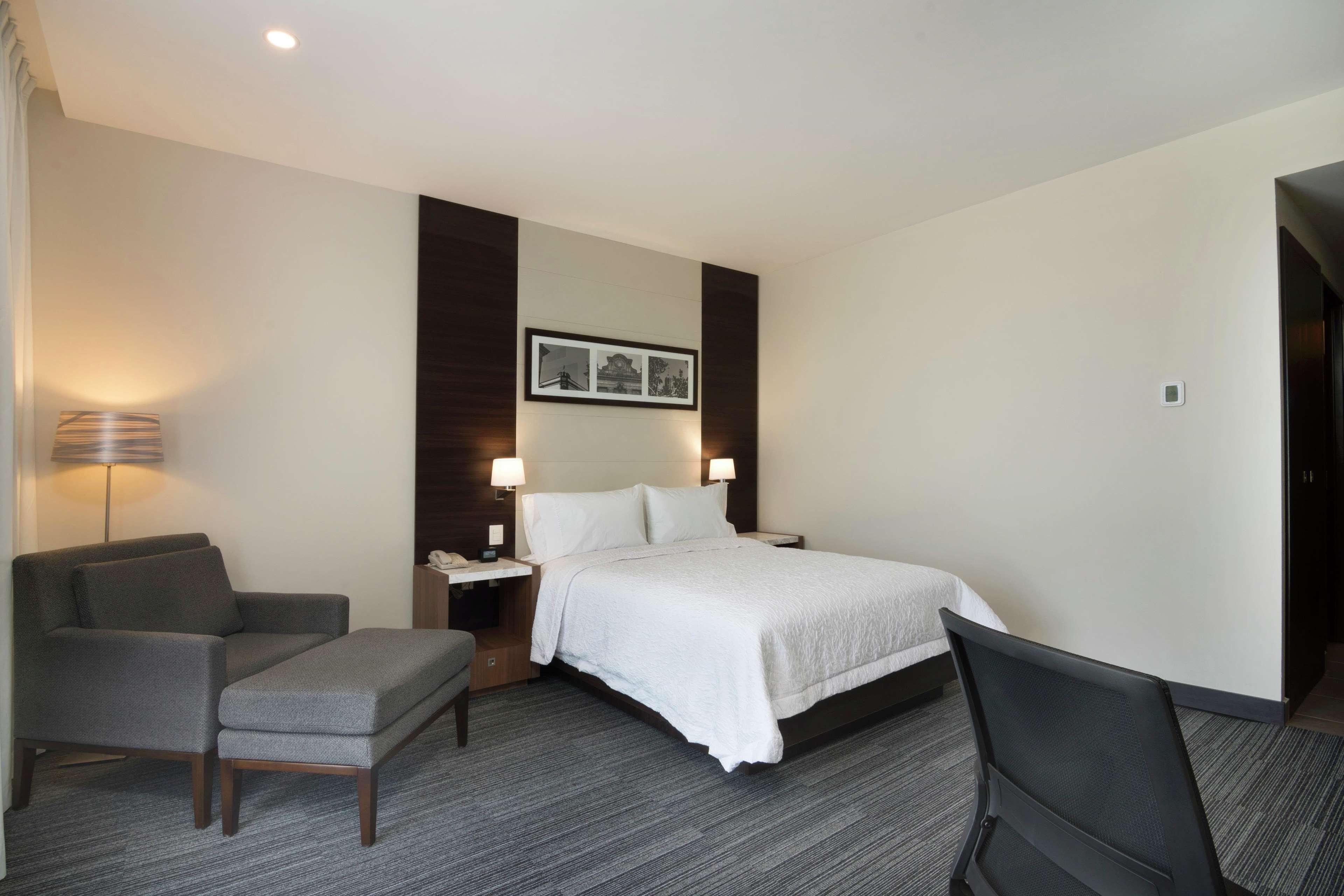 Hampton Inn And Suites San Luis Potosi Slp Zewnętrze zdjęcie