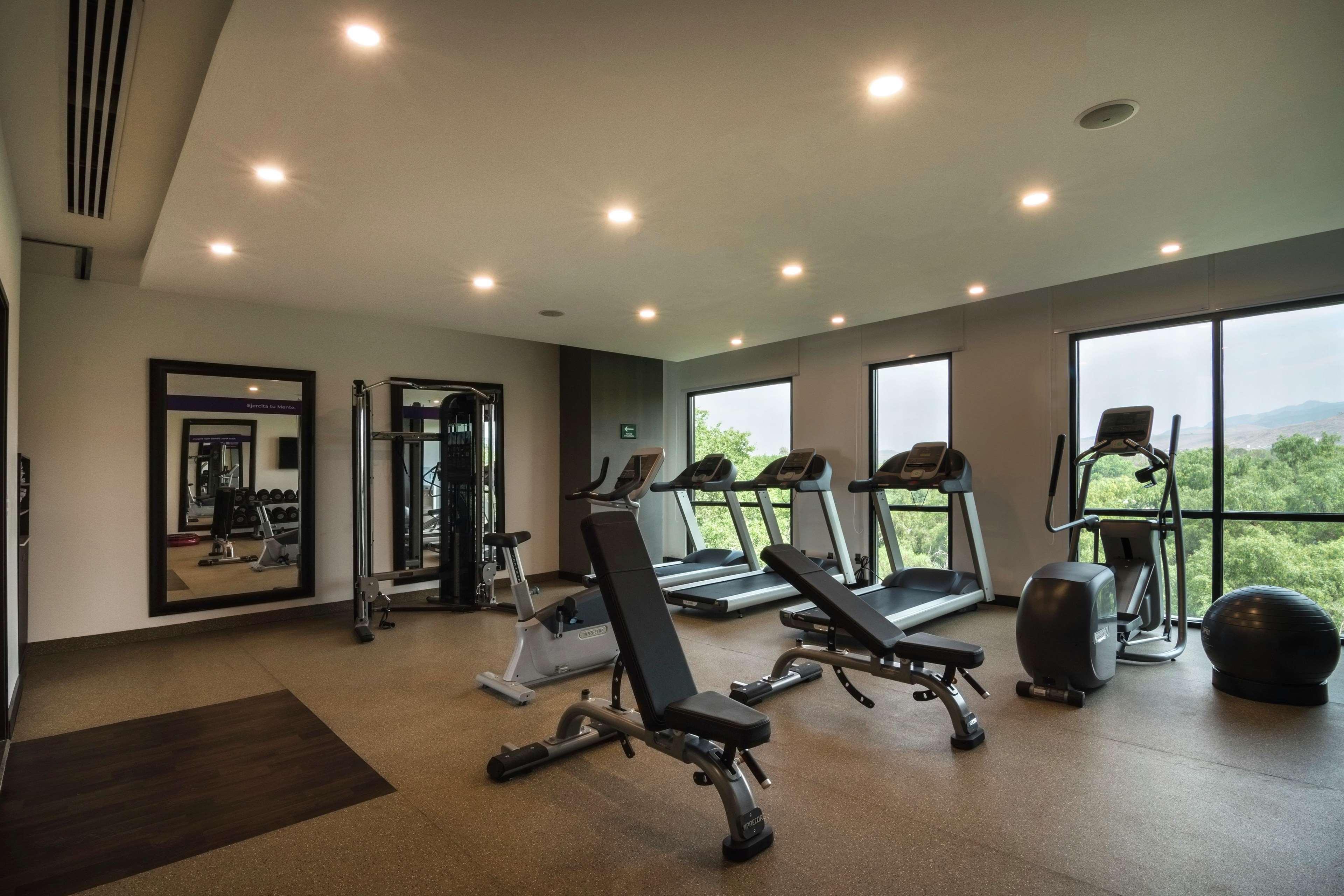 Hampton Inn And Suites San Luis Potosi Slp Zewnętrze zdjęcie